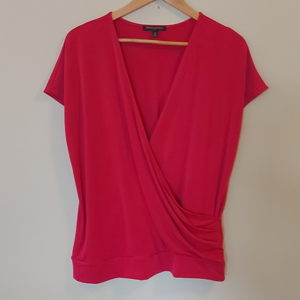 NWOT- Banana Republic top